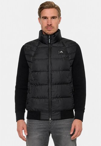 Rusty Neal Steppjacke in Schwarz: Vorderseite