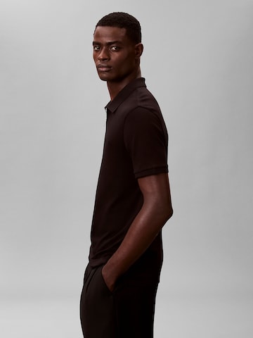 Calvin Klein - Camiseta en negro