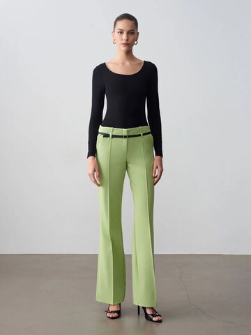 Regular Pantalon Dilvin en vert