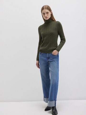 Mavi Sweater in Green