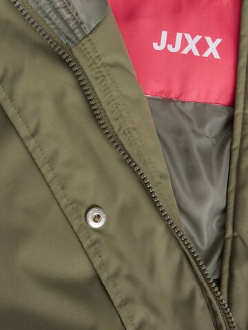 Parka d’hiver 'Hella' JJXX en vert