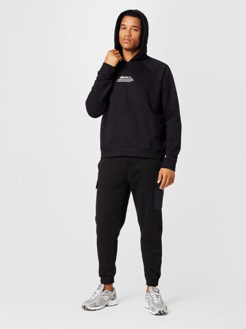 ALPHA INDUSTRIES Tapered Cargobroek in Zwart