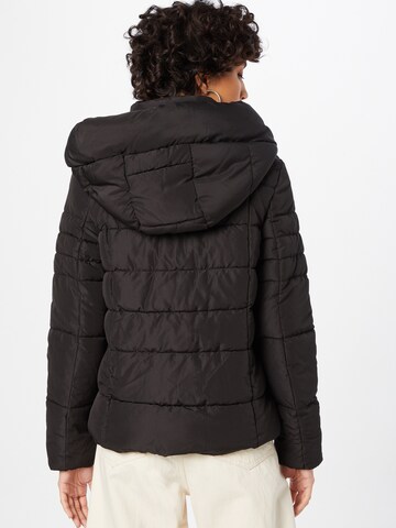 Giacca di mezza stagione 'ONLANDREA QUILTED JACKET OTW' di ONLY in nero