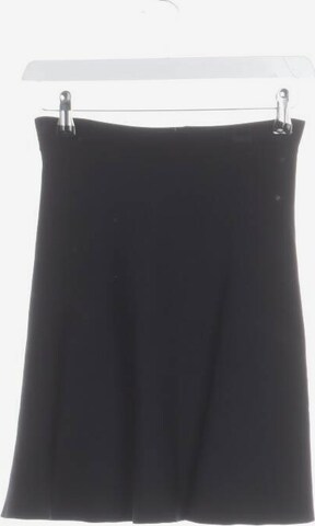 Theory Skirt in S in Black: front