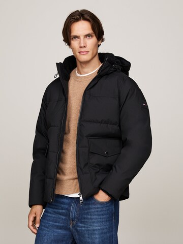TOMMY HILFIGER Демисезонная куртка 'Rockie' в Черный: спереди