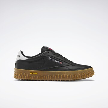 Baskets basses 'Club C Vibram' Reebok en noir