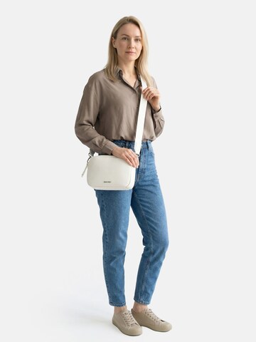 Suri Frey Umhängetasche 'Jenny' in Weiß
