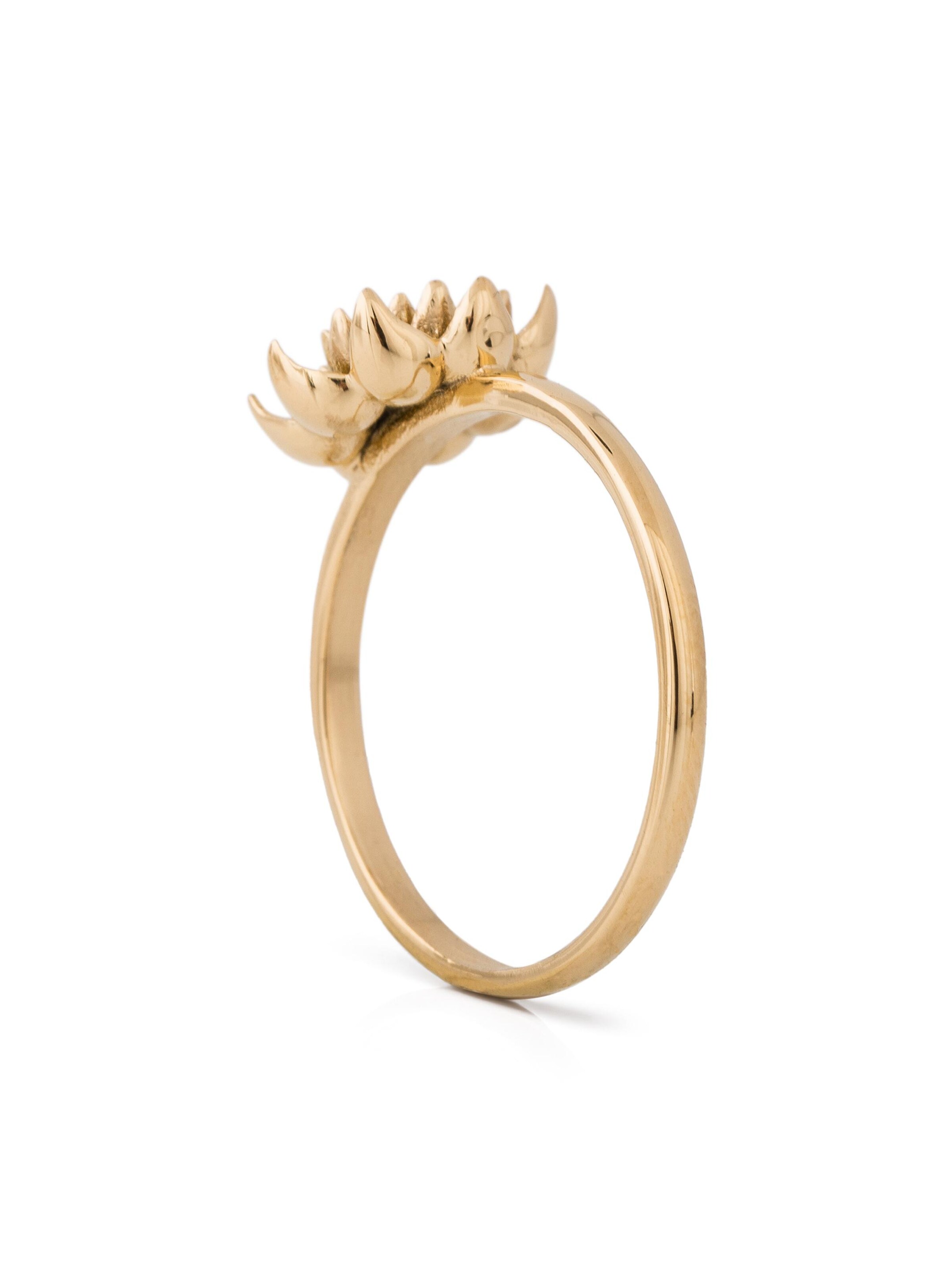 Akitsune Ring 'Lotus' in Gold