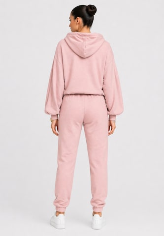 Elara Joggingpak in Roze
