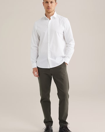 Regular fit Cămașă de la WE Fashion pe alb