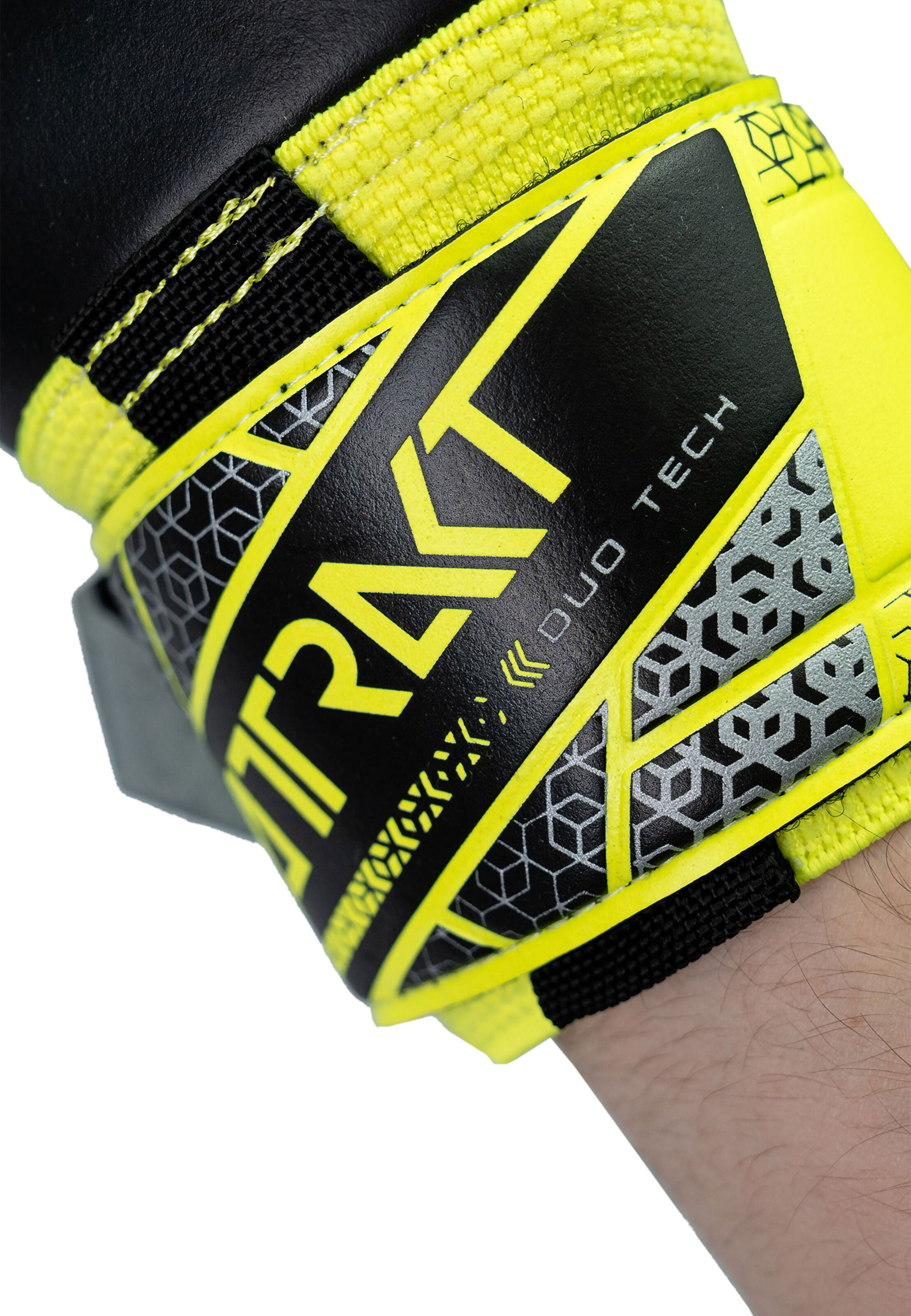 REUSCH Sporthandschoenen 'Attrakt Duo Evolution' in Zwart