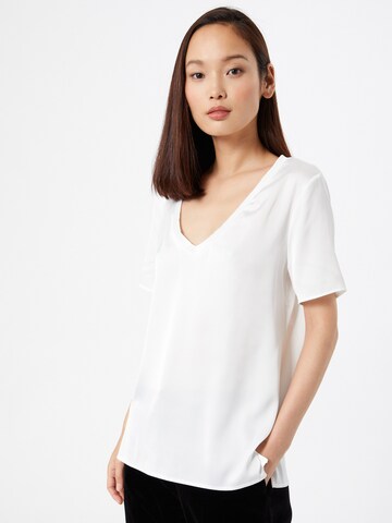 IMPERIAL Тениска в бяло: отпред