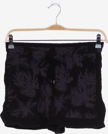 OPUS Shorts in XS in Black: front