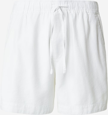 Abercrombie & Fitch Regular Chinohousut värissä valkoinen: etupuoli