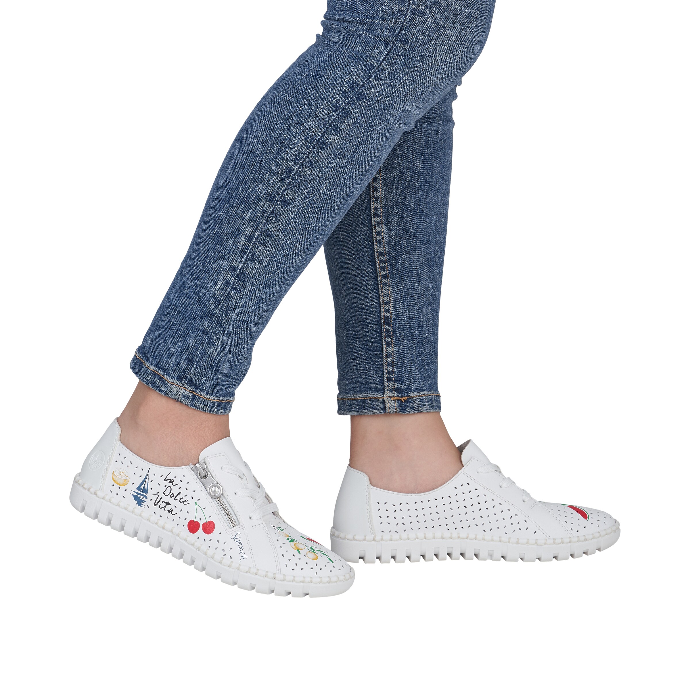 Baskets basses Rieker en blanc : devant