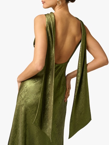 Adrianna Papell Evening dress in Green