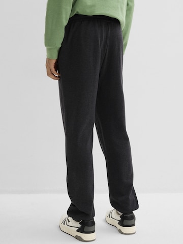 bonprix Tapered Broek in Grijs