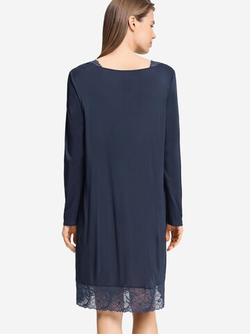 Hanro Nachthemd 'Azelia' in Blauw