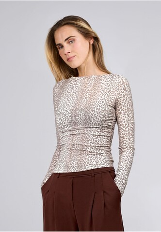 OH APRIL Shirt 'Maeve' in Beige: front