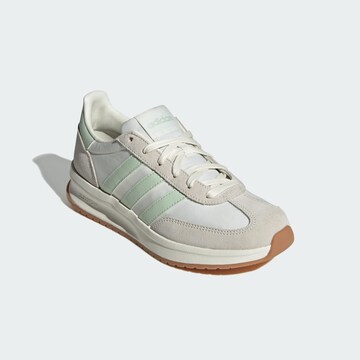 Sneaker bassa 'Run 70s 2.0' di ADIDAS SPORTSWEAR in bianco