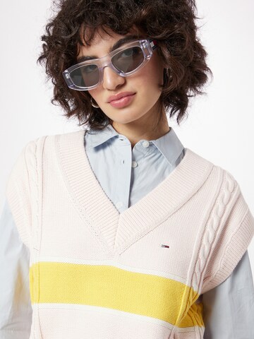 Tommy Jeans Pullover in Pink