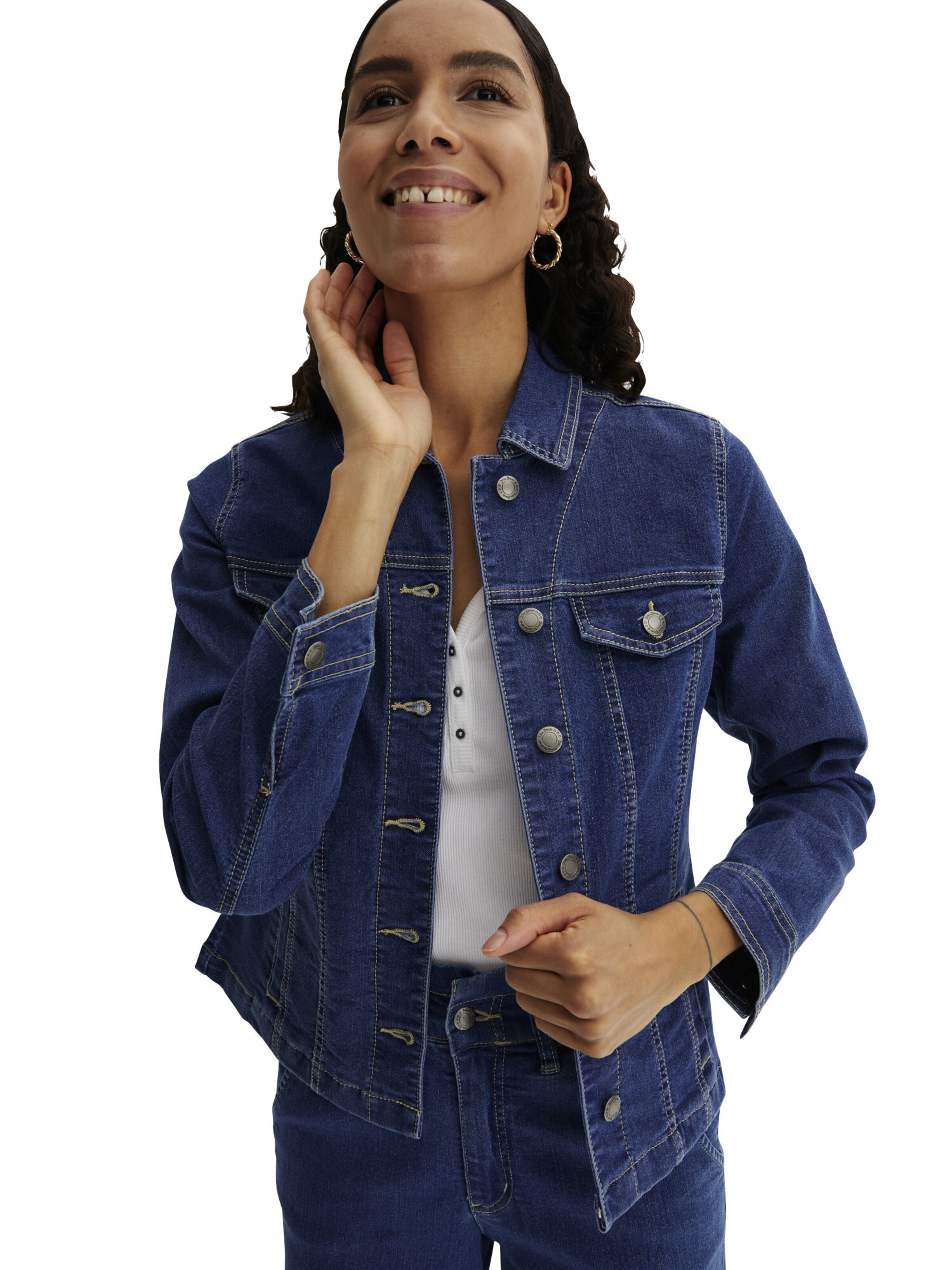 bonprix Between-Season Jacket in Blue: front