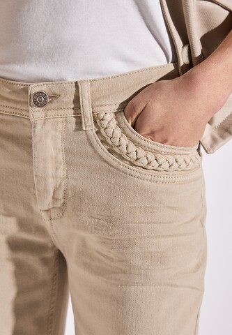 STREET ONE Flared Jeans in Beige