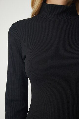 Abito di Happiness İstanbul in nero