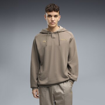 PUMA Sportsweatshirt 'Porsche Legacy' in Grijs: voorkant