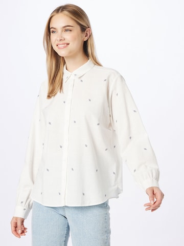 Mavi Blouse in White: front