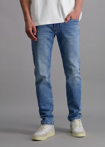 Pioneer Authentic Jeans Regular Jeans 'Eric' in Blue: front