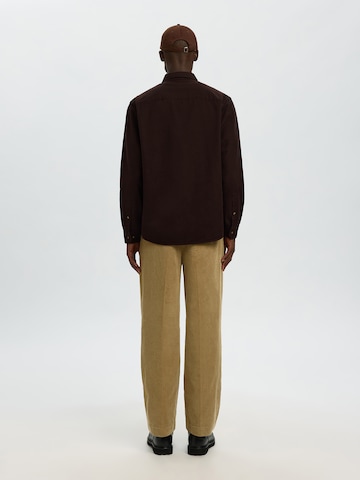 Regular fit Camicia 'SLHRegnoah' di SELECTED in marrone