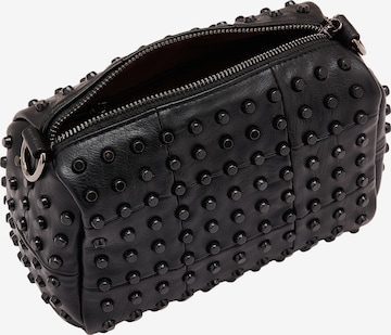 faina Clutch in Black