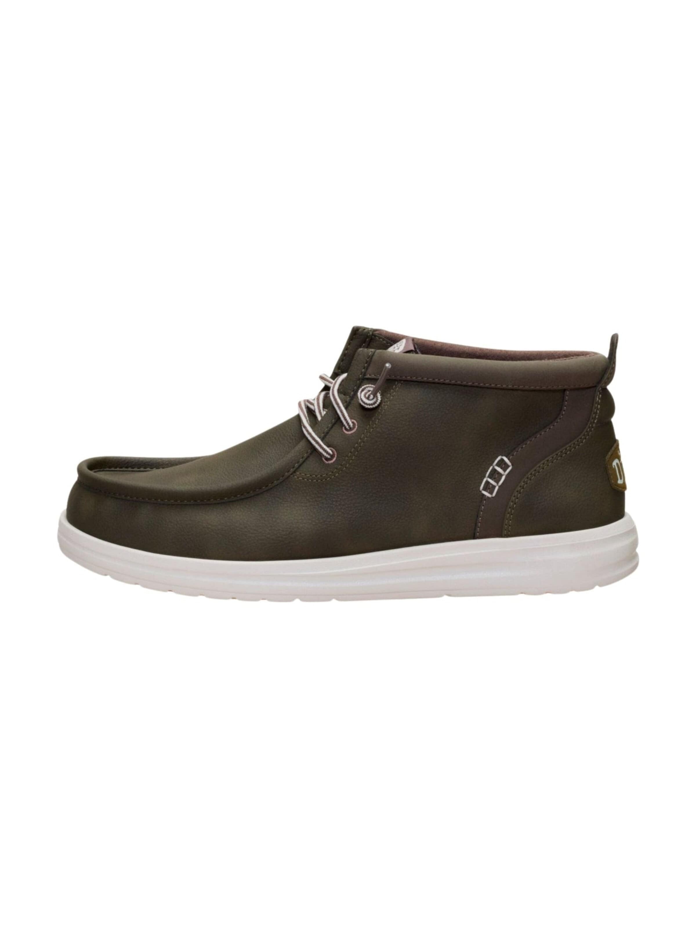 HEY DUDE Chukka Boots 'Wally Mid GripR Classic' in Green: front