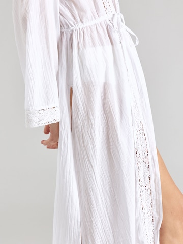 Abercrombie & Fitch Obleka za na plažo | bela barva