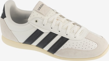 Baskets basses 'Barreda' ADIDAS SPORTSWEAR en blanc : devant