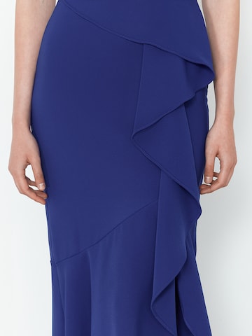 Robe de soirée Trendyol en bleu