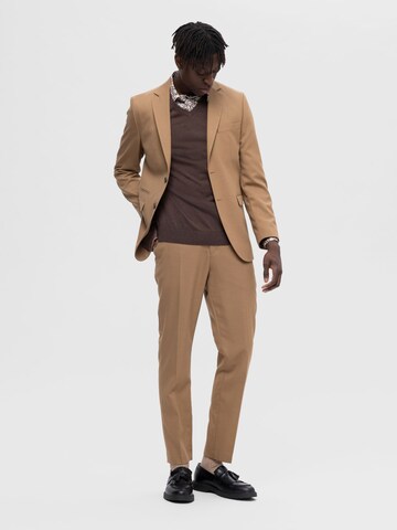 SELECTED HOMME Slim fit Trousers with creases 'Neil' in Brown