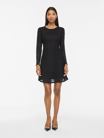 Rochie 'VIFAY' de la VILA pe negru: față