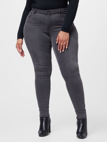 Vero Moda Curve Skinny Τζιν 'Fanya' σε γκρι: μπροστά