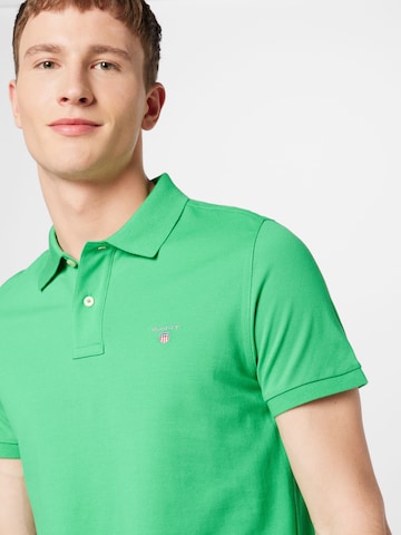 Tricou 'Rugger' de la GANT pe verde