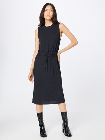 s.Oliver Knitted dress in Black: front