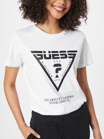 GUESS - Camiseta funcional 'CAMRYN' en blanco