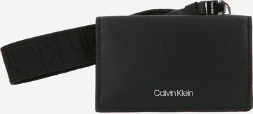 Portamonete 'Gracie' di Calvin Klein in nero: frontale