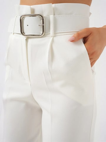 regular Pantaloni con pieghe 'Hose' di Bigdart in beige