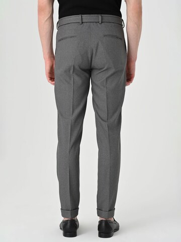 Regular Pantalon Antioch en gris