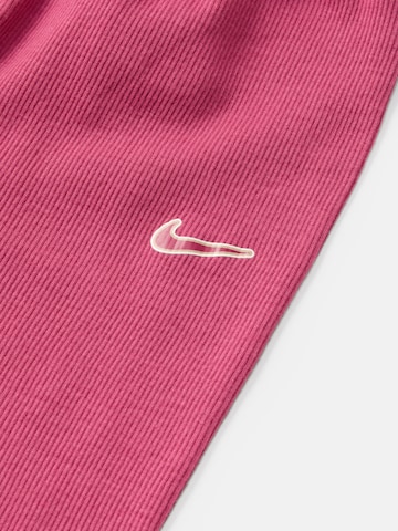 Nike Sportswear - Conjunto en rosa