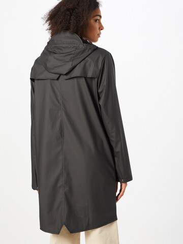 Cappotto di mezza stagione di RAINS in nero