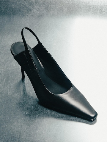 Estro Pumps '618-6' in Black