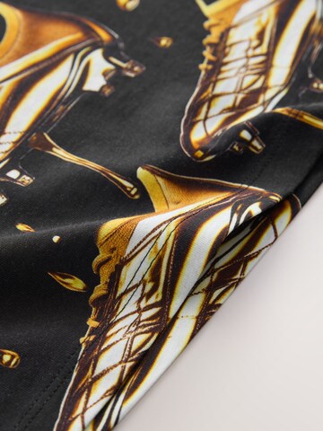 Next T-Shirt in Schwarz